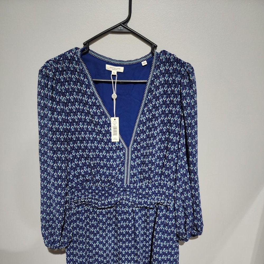 Max Studio London blue and white geometric patterned dress with zipper detail